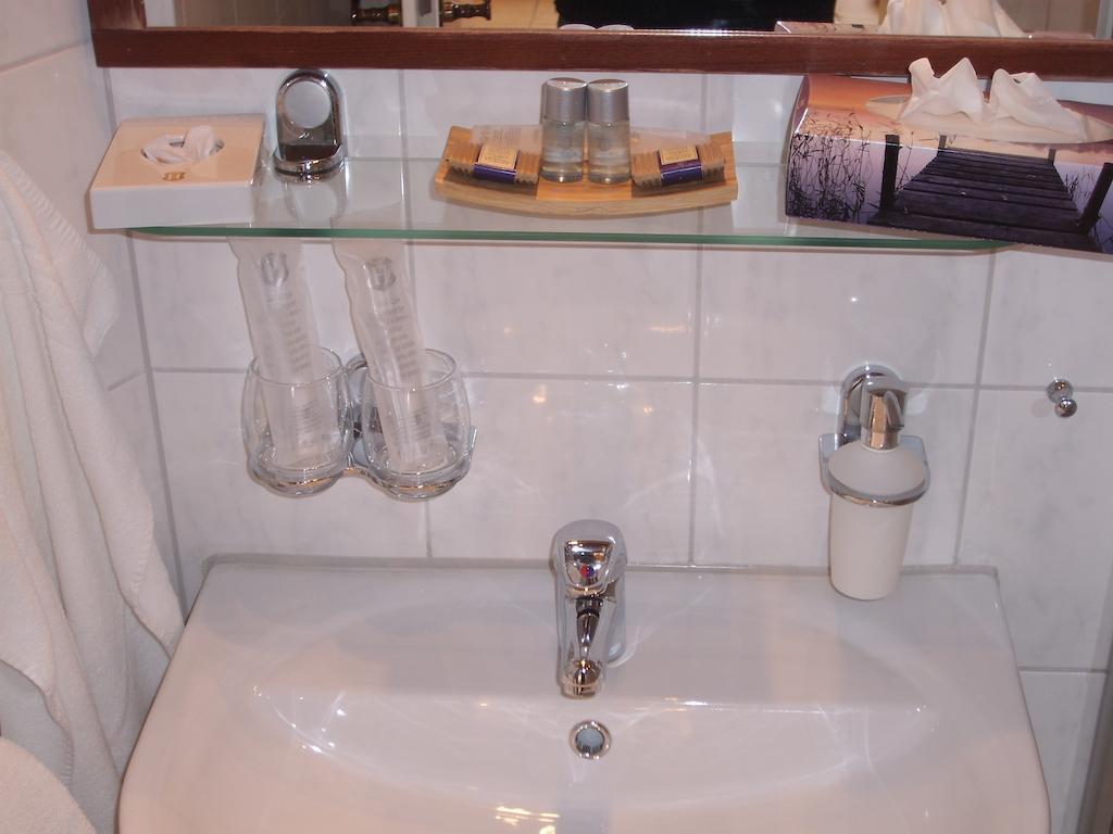Gaestehaus Am Reiterhof Mutschler Donzdorf Chambre photo